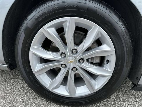 Used 2024 Chevrolet Malibu LT FWD image 21