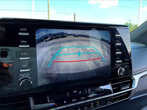 Used 2021 Toyota Sienna XSE image 23