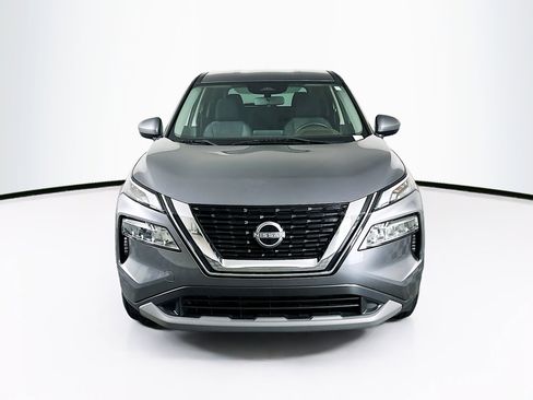 Used 2023 Nissan Rogue SV FWD image 2