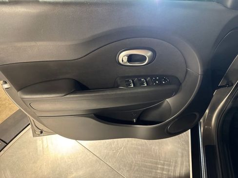 Used 2019 Kia Soul w/ Convenience Package image 23