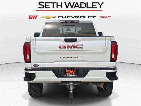 Used 2021 GMC Sierra 3500 Denali w/ Denali Ultimate Package image 7