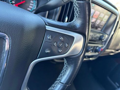 Used 2019 GMC Sierra 1500 SLE w/ SLE Value Package image 27