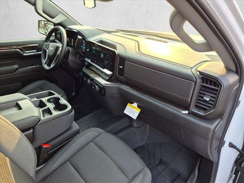 Used 2024 Chevrolet Silverado 1500 LT RWD image 22