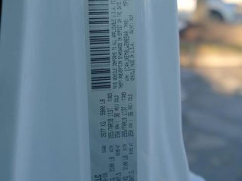 Used 2020 Jeep Wrangler Unlimited Sahara image 29