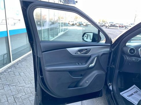 Used 2020 Chevrolet Blazer LT image 21