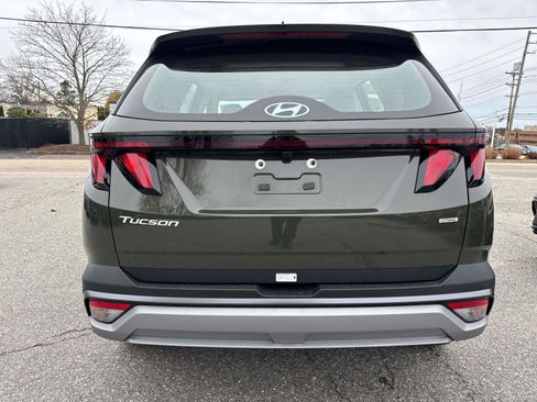 New 2026 Hyundai Tucson SE image 3