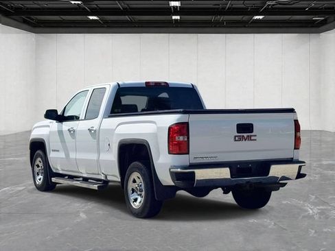 Used 2018 GMC Sierra 1500 4x4 Double Cab w/ Sierra Convenience Package image 3