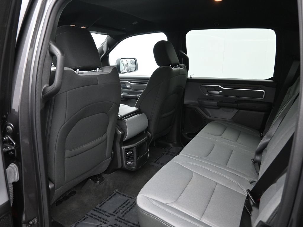 Used 2022 RAM 1500 Big Horn AWD/4WD image 30