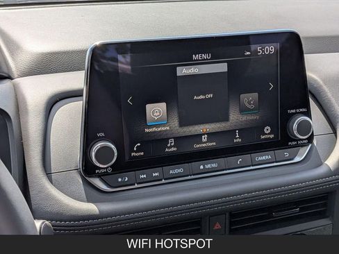 New 2026 Nissan Rogue SV FWD image 17