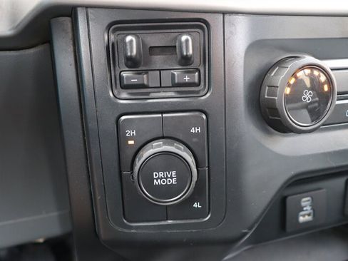 Used 2022 Ford F150 XL w/ Trailer Tow Package AWD/4WD image 16