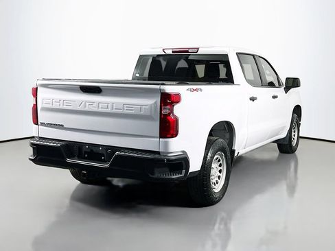 Used 2023 Chevrolet Silverado 1500 W/T w/ Trailering Package AWD/4WD image 5