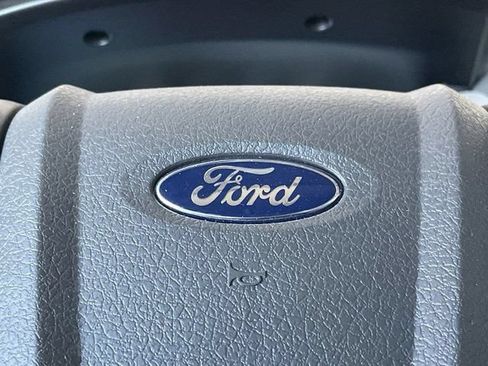 Used 2010 Ford F150 XLT RWD image 11