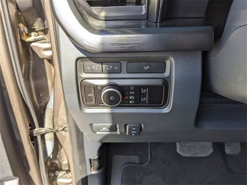 Certified 2023 Ford F450 Lariat w/ Tow Technology Package image 30