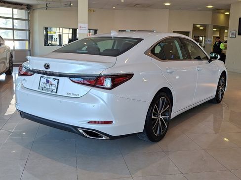 Used 2023 Lexus ES 350 w/ Premium Package image 7