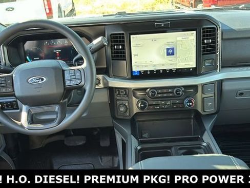 New 2026 Ford F250 XLT w/ XLT Premium Package AWD/4WD image 7