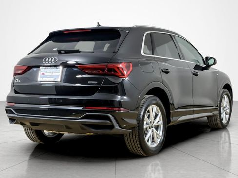 Used 2023 Audi Q3 2.0T Premium w/ Convenience Package AWD/4WD image 5