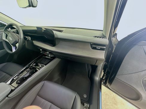 New 2026 Audi Q3 quattro 2.0T AWD/4WD image 45