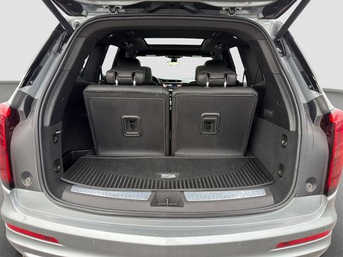 Used 2024 Cadillac XT6 Premium Luxury w/ Technology Package image 20
