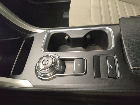 Used 2020 Ford Fusion S image 26