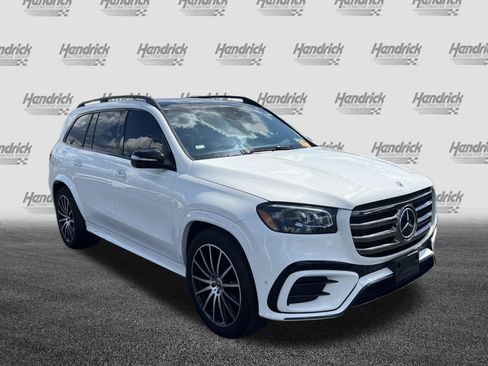 Certified 2025 Mercedes-Benz GLS 450 4MATIC image 2