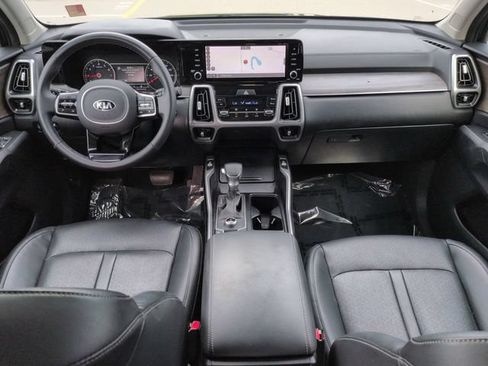 Used 2021 Kia Sorento EX w/ EX AWD X-Line Package image 15