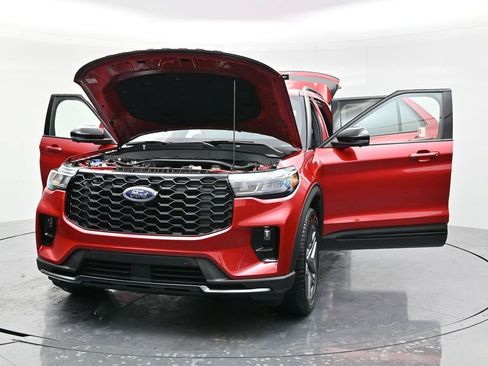 New 2026 Ford Explorer ST-Line w/ ST-Line Street Pack image 56