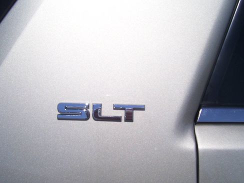 Used 2017 GMC Acadia Limited SLT image 4