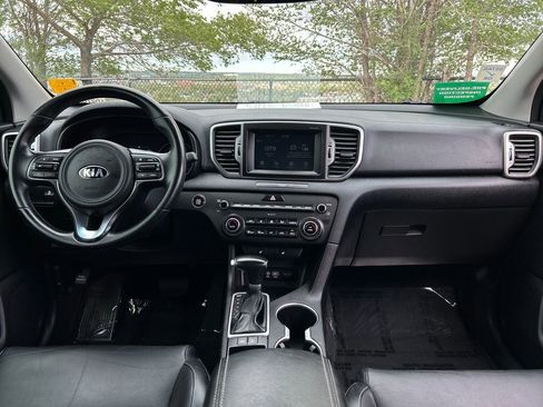 Used 2017 Kia Sportage EX FWD image 6