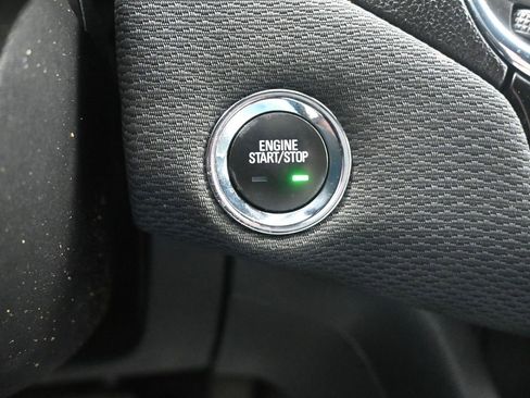 Used 2018 Chevrolet Cruze LT w/ Convenience Package image 23