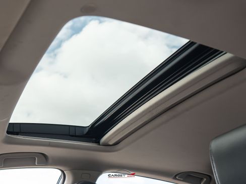 Used 2018 Honda Accord Touring image 38