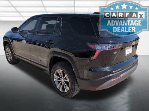 Used 2025 Chevrolet Equinox LT image 2