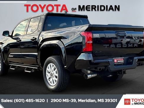 New 2025 Toyota Tacoma SR5 image 3