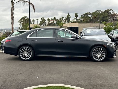 New 2026 Mercedes-Benz S 580 4MATIC Sedan image 2