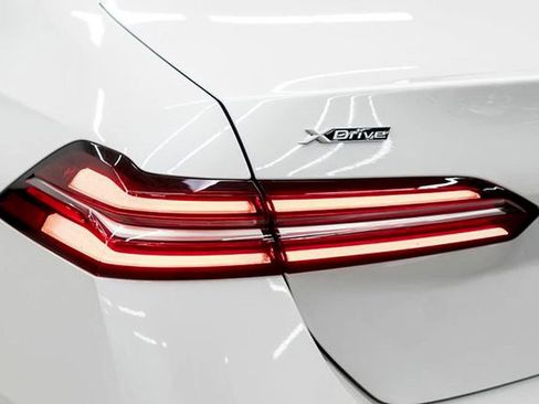 Used 2026 BMW 530i xDrive image 52