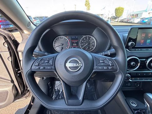 Used 2024 Nissan Sentra S FWD image 23