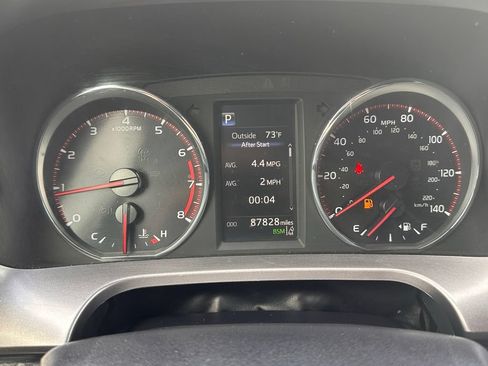 Used 2018 Toyota RAV4 SE w/ Power Extra Value Package AWD/4WD image 29
