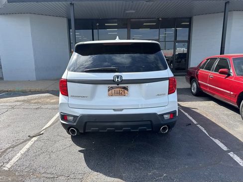 Used 2022 Honda Passport EX-L image 4