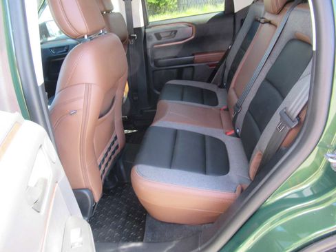 Used 2024 Ford Bronco Sport Outer Banks w/ Tech Package AWD/4WD image 17