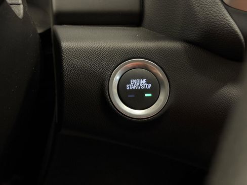 Certified 2024 GMC Terrain SLE w/ Driver Convenience Package image 18