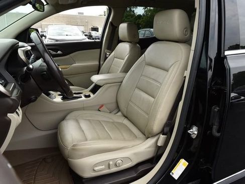 Used 2019 GMC Acadia Denali FWD image 22