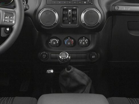 Used 2017 Jeep Wrangler Unlimited Sport w/ Quick Order Package 24S AWD/4WD image 11