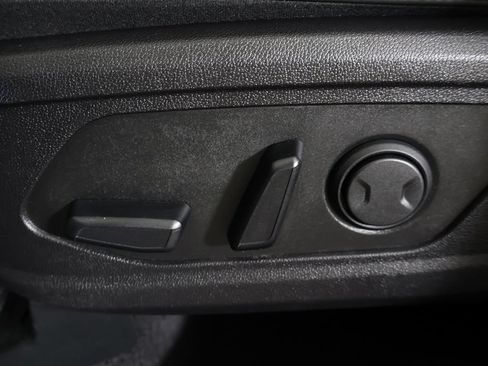 Used 2024 Kia Sorento S FWD image 33