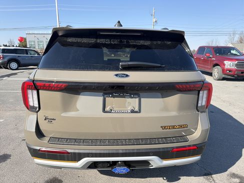 New 2026 Ford Explorer Tremor w/ Tremor Ultimate Package image 4