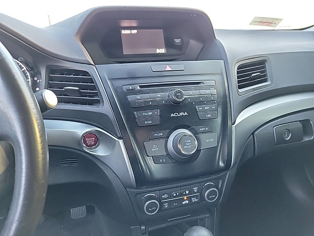 Used 2017 Acura ILX FWD image 9