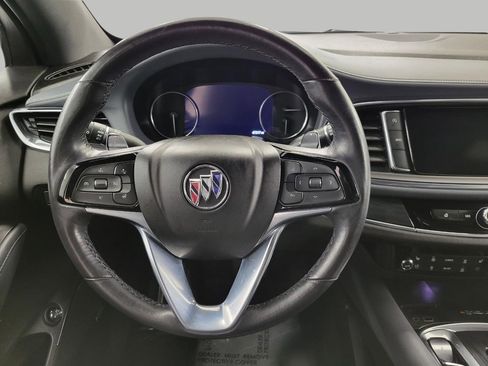 Used 2024 Buick Enclave Premium image 6