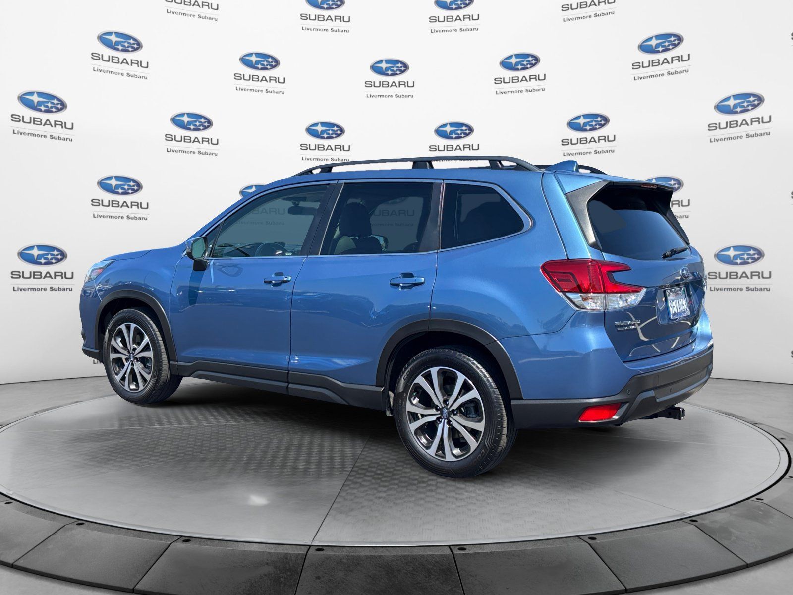 Used 2023 Subaru Forester Limited AWD/4WD image 4