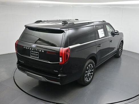 Certified 2025 Ford Expedition Max Platinum image 43