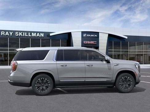 New 2026 GMC Yukon XL Elevation w/ Elevation Premium Package AWD/4WD image 5