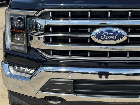 Used 2022 Ford F150 Lariat w/ Equipment Group 502A High image 7