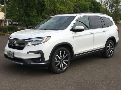 Used 2021 Honda Pilot Elite image 1